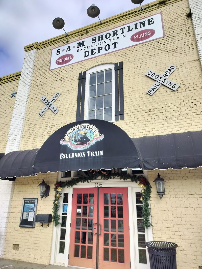 This 35-Mile Georgia Railroad Adventure Rolls Straight Through Jimmy Carter Country - Decor Hint The Name Behind The Train