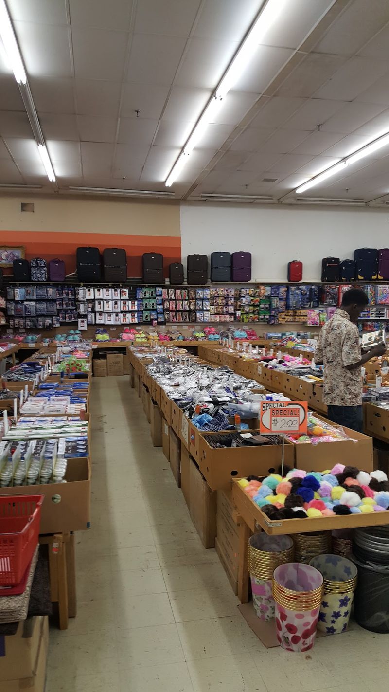 Atlanta Flea Market Metro Mart USA, Atlanta