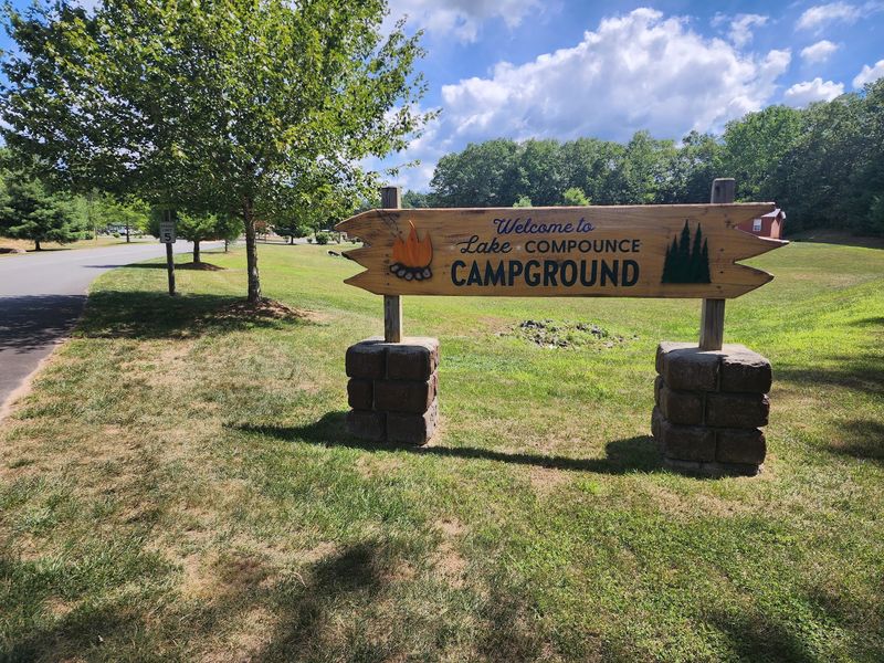 12 Connecticut Escapes That Feel Far More Expensive Than They Are - Decor Hint Lake Compounce Campground, Bristol