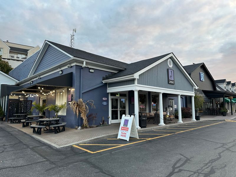 Josie's Restaurant