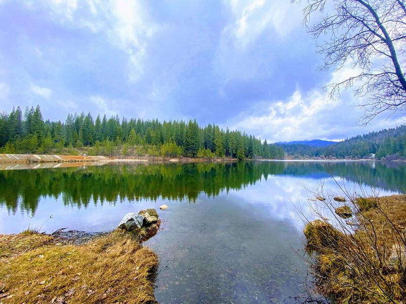 These 12 Central California Mountain Towns Feel Like A Secret Worth Finding - Decor Hint Arnold, California