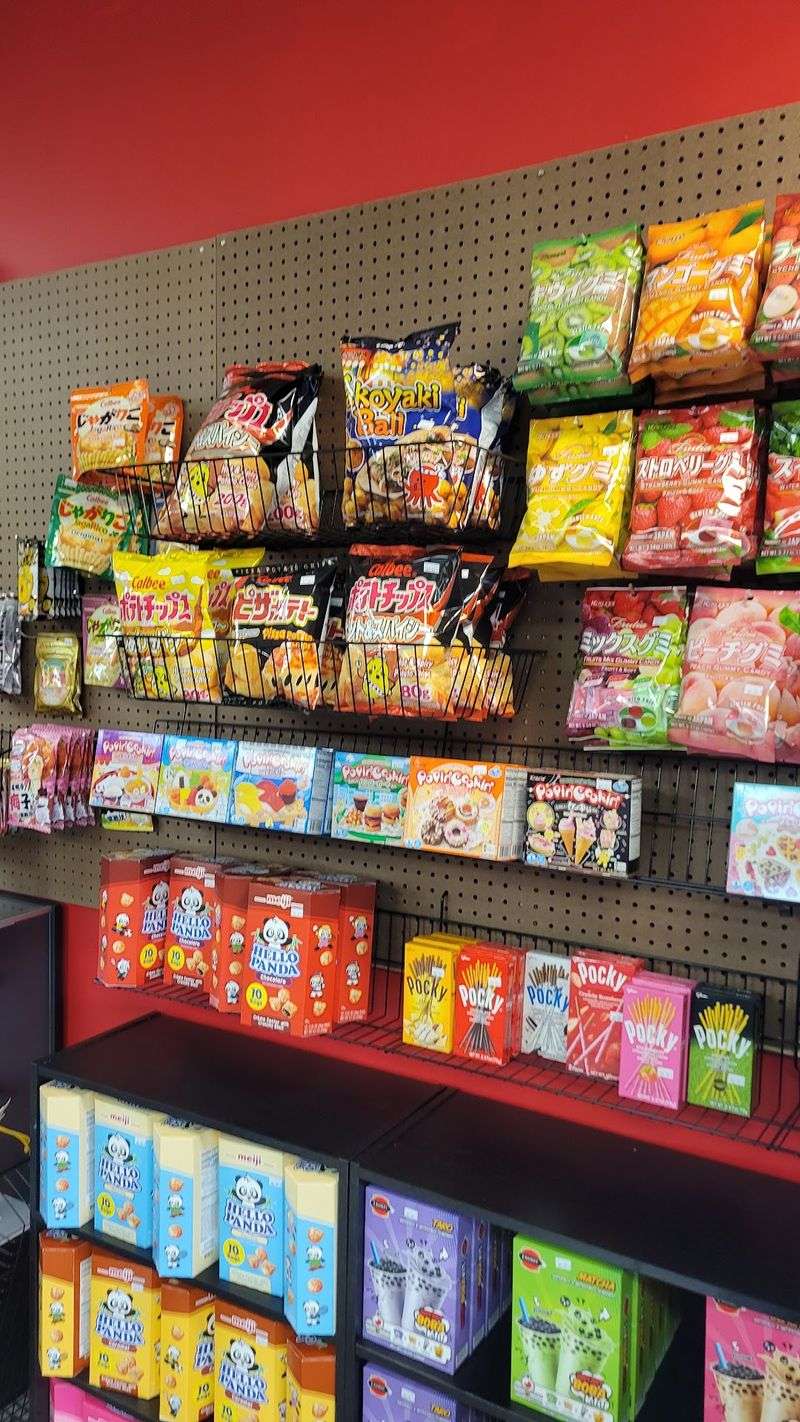 Kentucky Has A Japanese Shop Where Manga, Gundam Kits, And Rare Snacks Fill Every Shelf - Decor Hint Rare Japanese Snacks Worth Every Bite