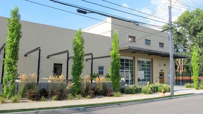 Donate Your Clutter To These 10 Kentucky Places Where It Becomes Somebody Else's Fresh Start - Decor Hint WaterStep