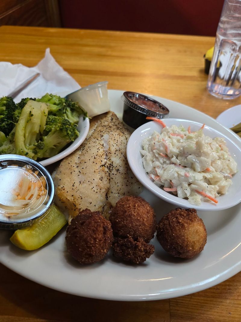 This Classic Alabama Steakhouse Is Still Known For A Salad Bar Locals Love - Decor Hint Options Beyond The Steak