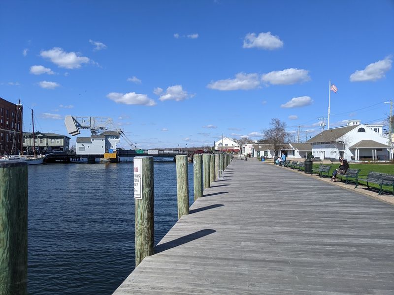 Mystic River Park, Mystic