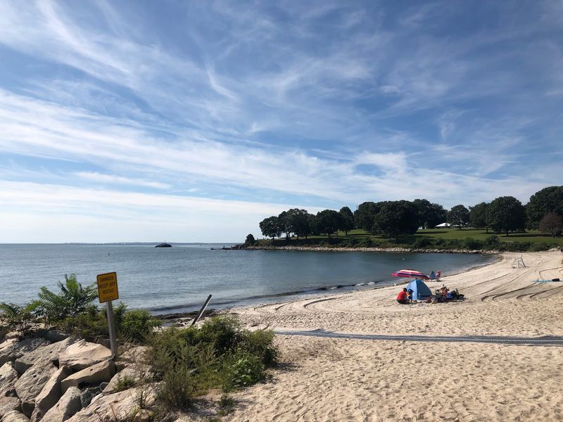 These 8 Connecticut Beaches Where Hidden Coastal Treasures Wash Up On Shore - Decor Hint Hole-In-The-Wall Beach, East Lyme