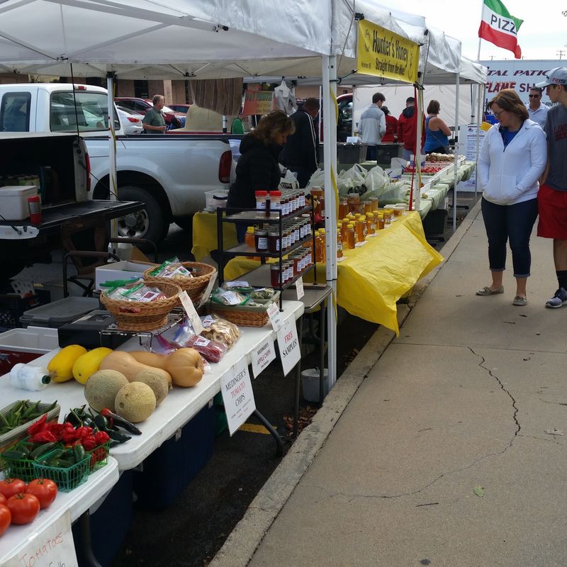 Sunday Farmers' Market At College View, Lincoln