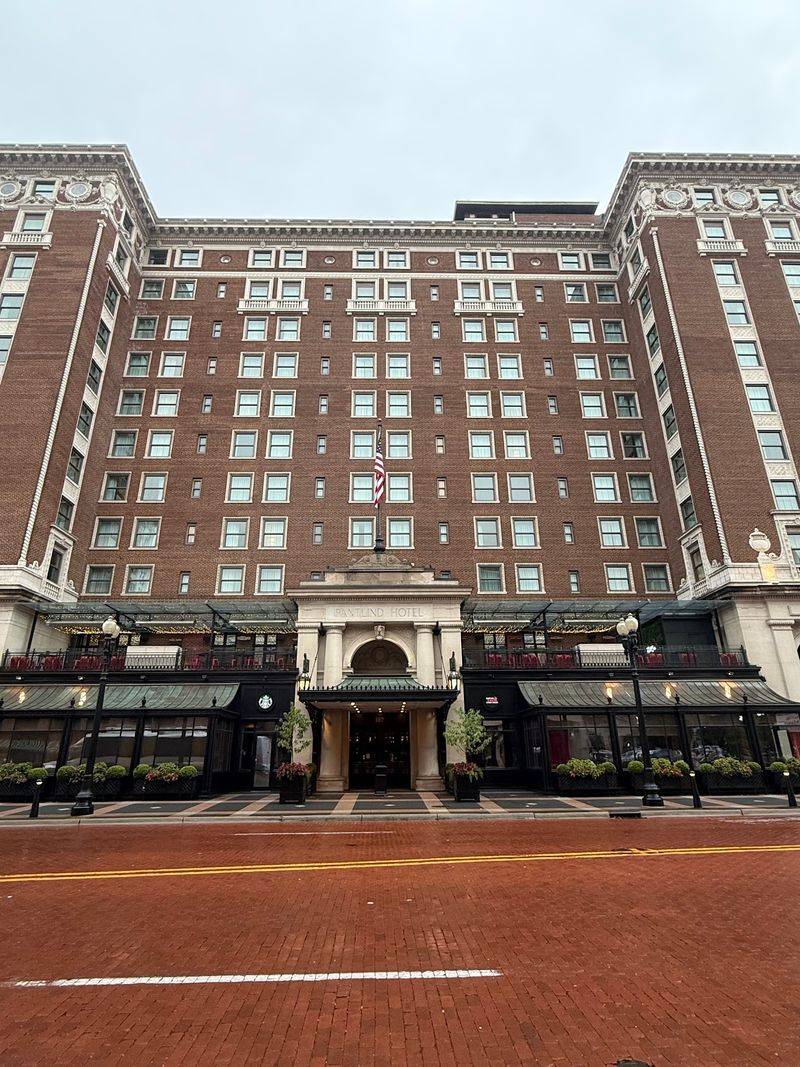 This Grand Rapids Ghost Tour Brings Michigan History To Life After Dark - Decor Hint What Makes This Tour Stand Out