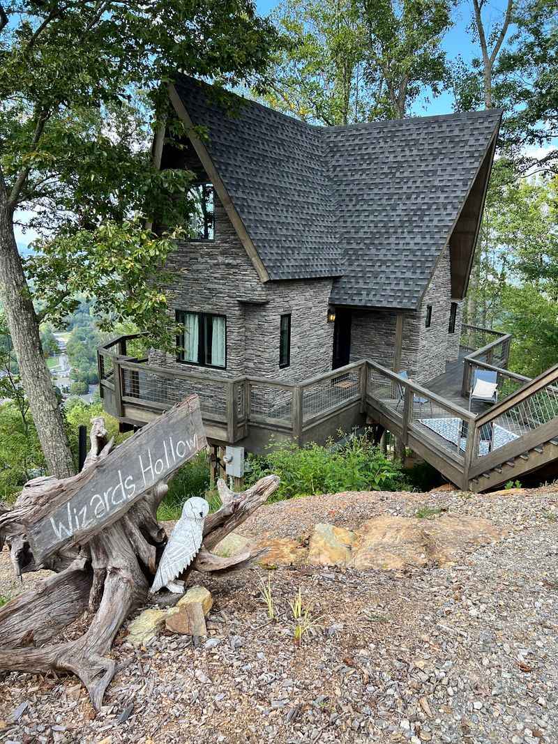 This Magical North Carolina Treehouse Lets Muggles Live Like Wizards For A Night - Decor Hint The Forest Setting Makes Nightfall Feel Especially Magical