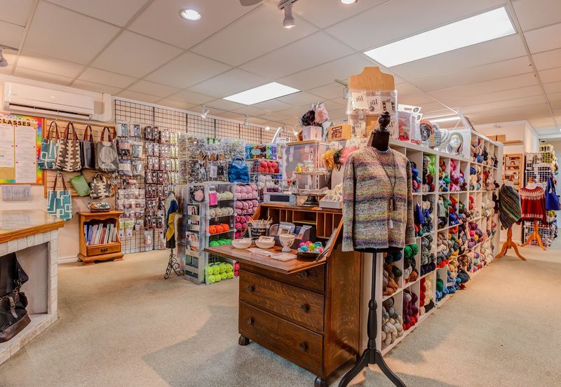 Lofty Lou's Yarn Shop, Placerville