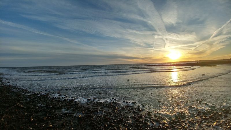 These 8 Connecticut Beaches Where Hidden Coastal Treasures Wash Up On Shore - Decor Hint Silver Sands State Park, Milford
