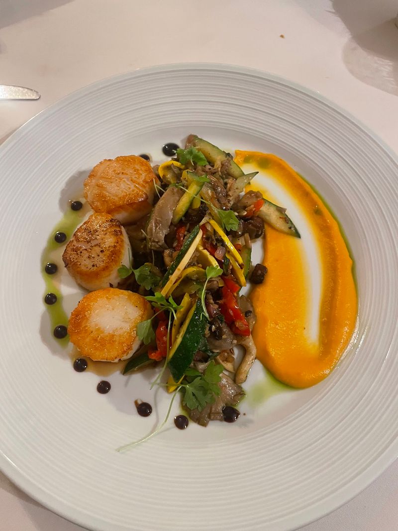 The Atmosphere Alone Makes These 10 Kentucky Restaurants Worth The Drive - Decor Hint Lobby Bar & Grill At The Brown Hotel
