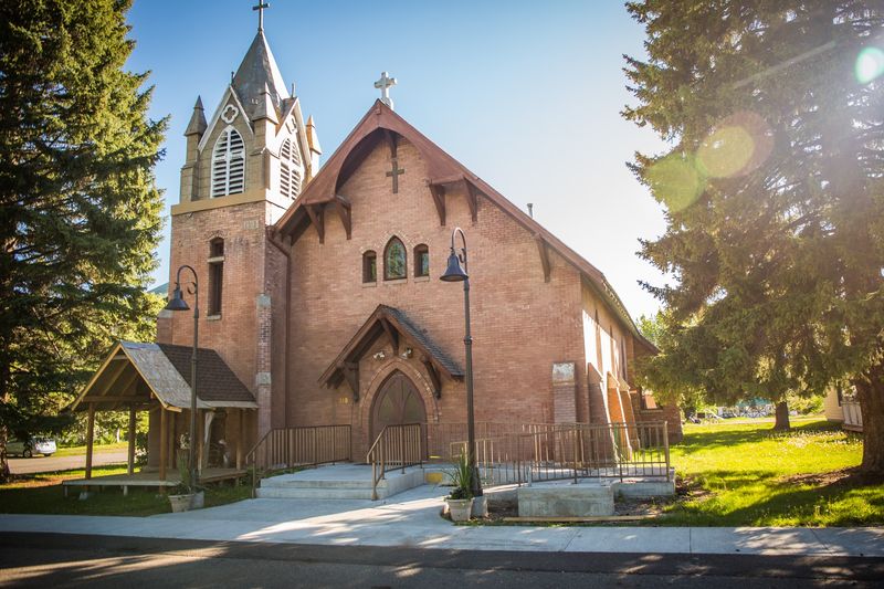 10 Idaho Churches With Architecture That Feels Straight Out Of Europe - Decor Hint St. Charles Borromeo Catholic Church