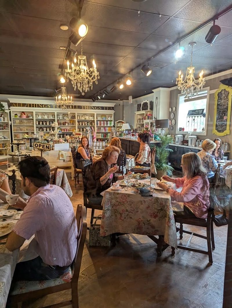 This Florida Market Is Packed With Handmade Treasures You Won't See Elsewhere - Decor Hint Afternoon Tea With Warm Scones