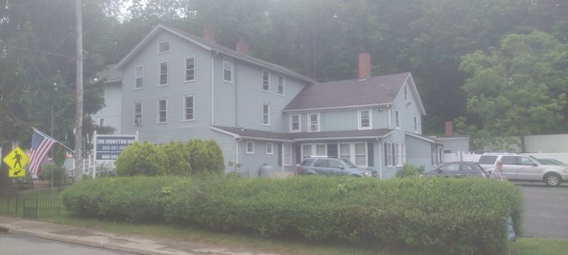 12 Connecticut Escapes That Feel Far More Expensive Than They Are - Decor Hint Ivoryton Inn, Ivoryton