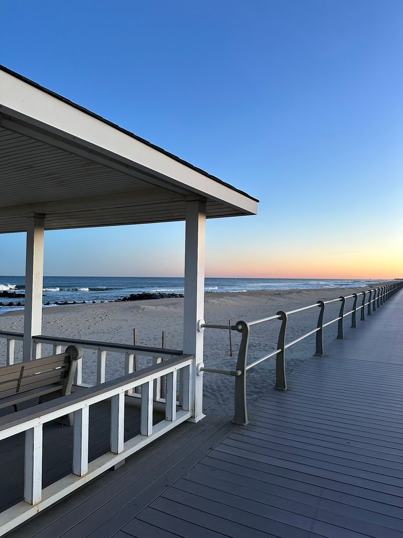 11 New Jersey Day Trips That Feel Like A Vacation Without Going Far - Decor Hint Spring Lake Boardwalk, Spring Lake