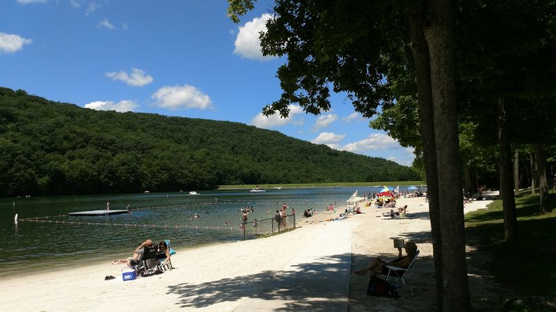 Locals Say This Connecticut Lake Town Has Lost Some Of The Peace It Was Known For - Decor Hint Lynn Deming Park Stays A Local Favorite