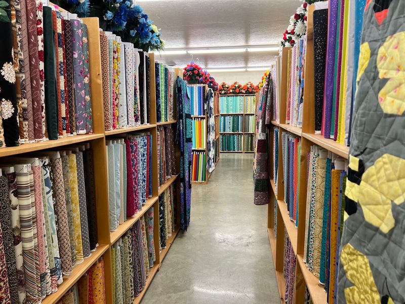 Whittle's Fabrics, Smiths Grove