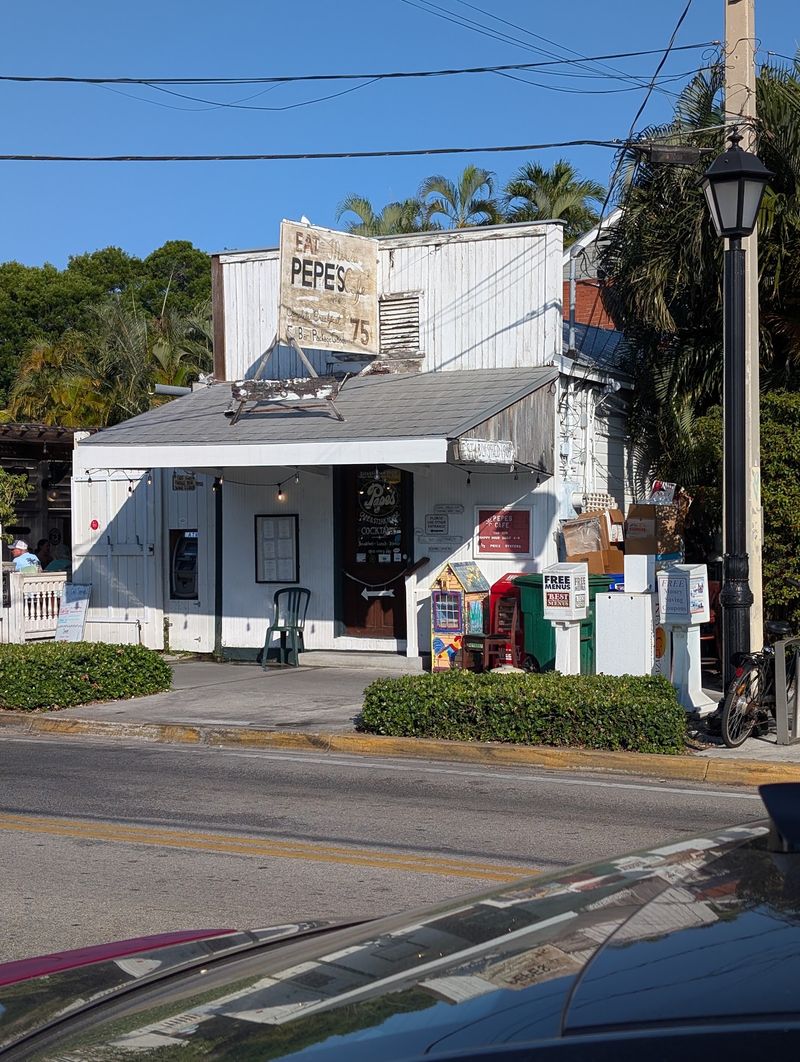 These 10 Classic Florida Restaurants Still Got The Game - Decor Hint Pepe's Cafe, Key West