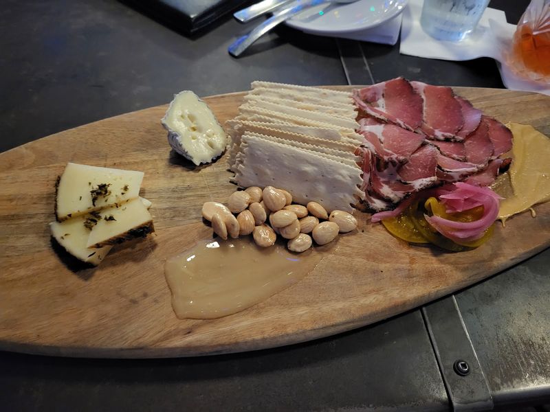 Liam's Restaurant, Lounge & Cheese Shoppe, Thomasville Georgia