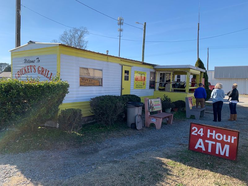 This North Carolina Grill Serves Hot Dogs So Good The Woman Making Them Has Her Own Nickname - Decor Hint Make The Stop Part Of Johnston County’s Hot Dog Trail
