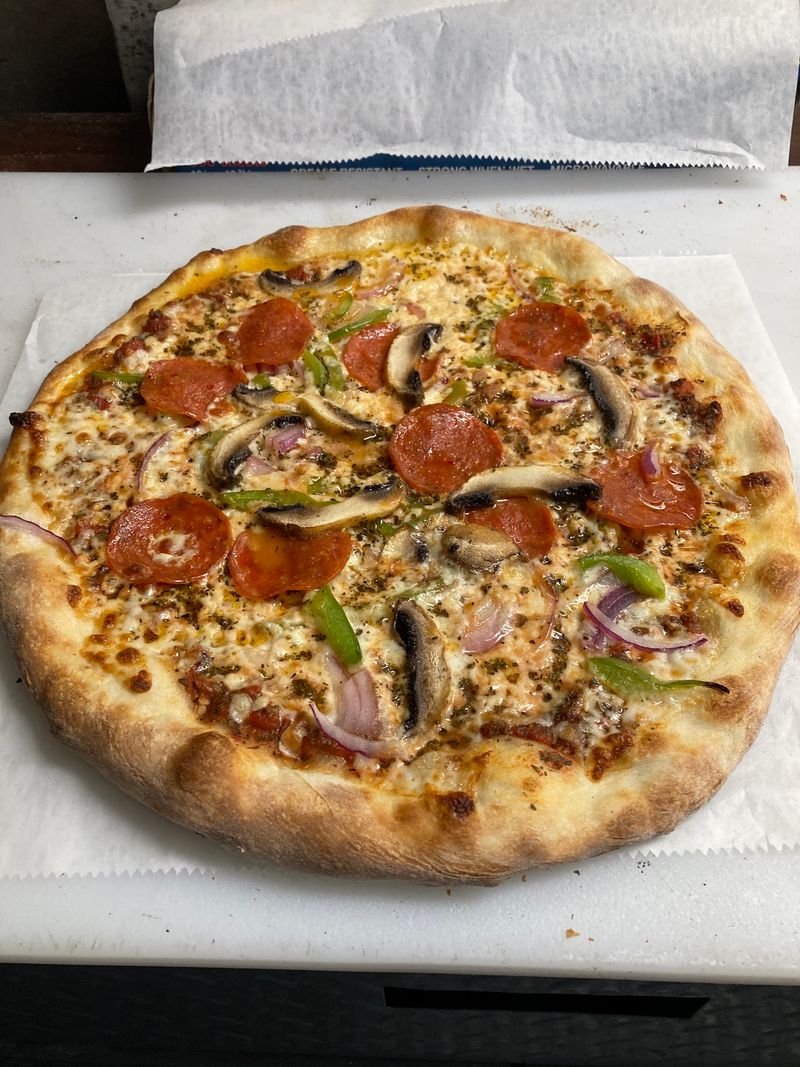 Tin Can Pizzeria Rolls In With Sourdough Thin Crust
