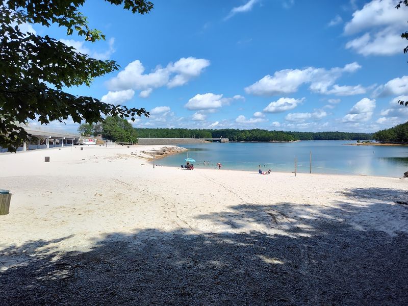 Laurel River Lake Spillway Beach