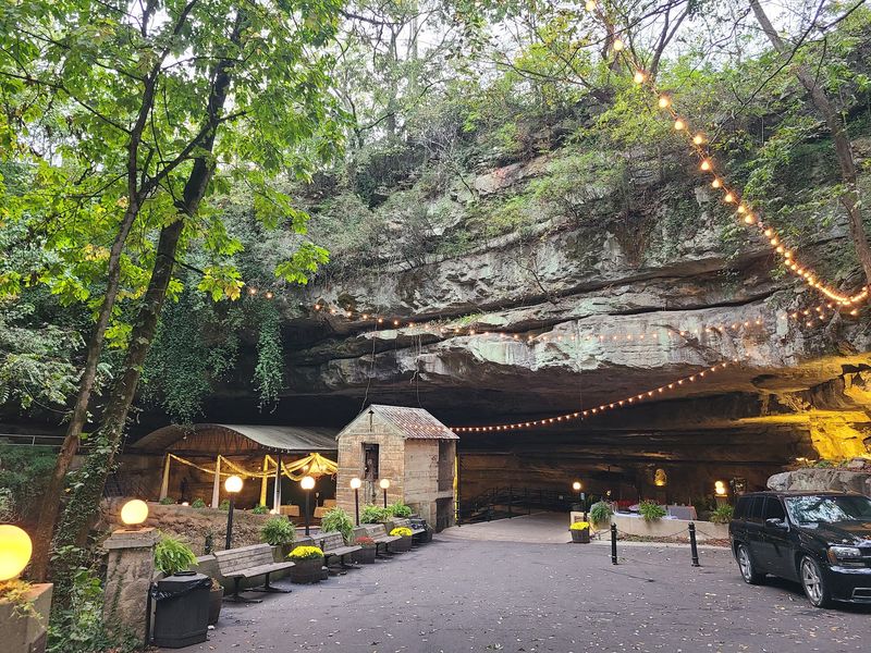 Lost River Cave