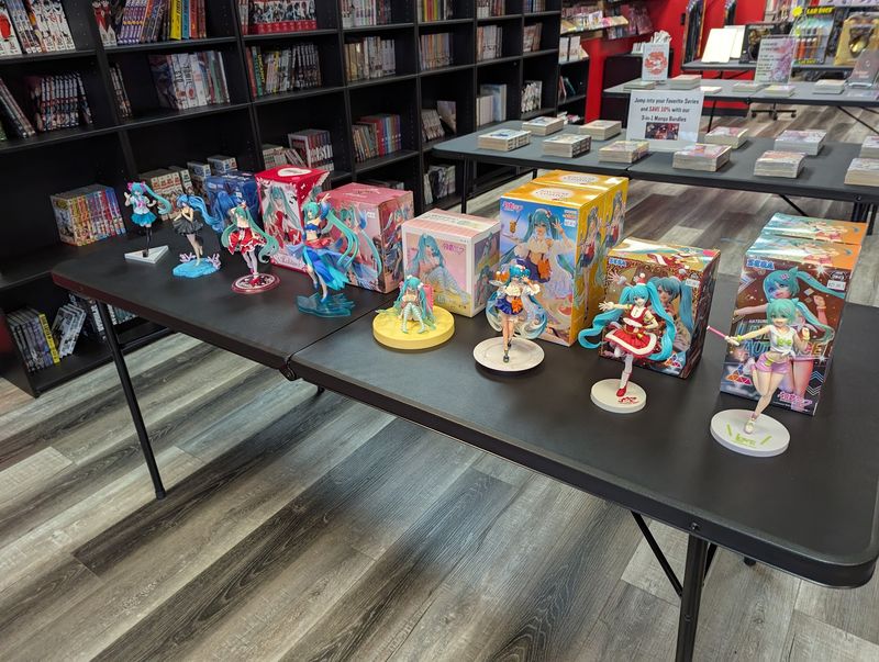 Kentucky Has A Japanese Shop Where Manga, Gundam Kits, And Rare Snacks Fill Every Shelf - Decor Hint The Store That Started It All