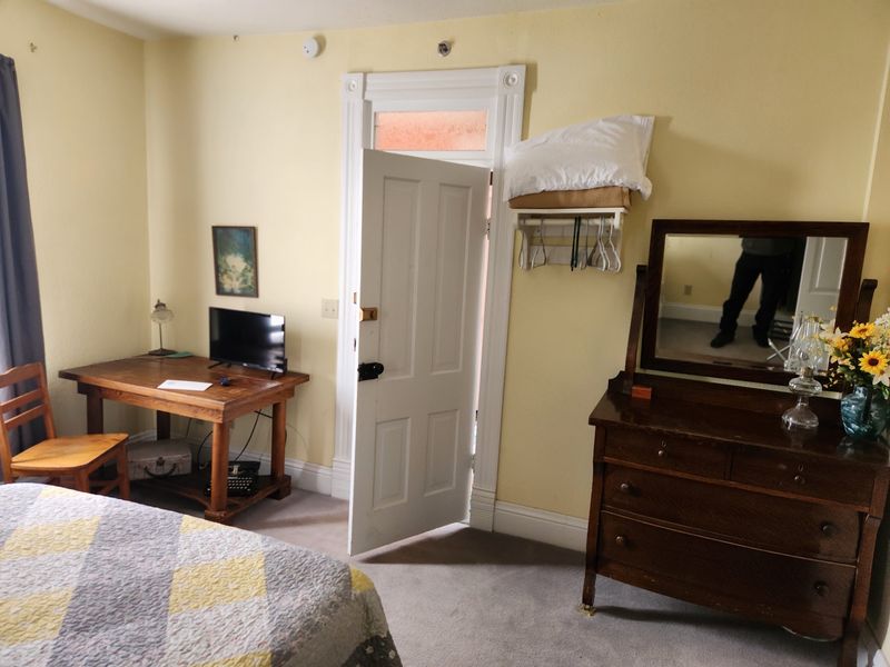 Seven Guest Rooms Keep Everything Small And Personal