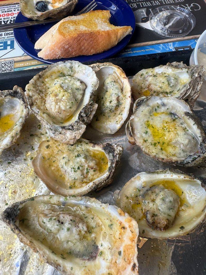 Hunt's Oyster Bar & Seafood Restaurant, Panama City