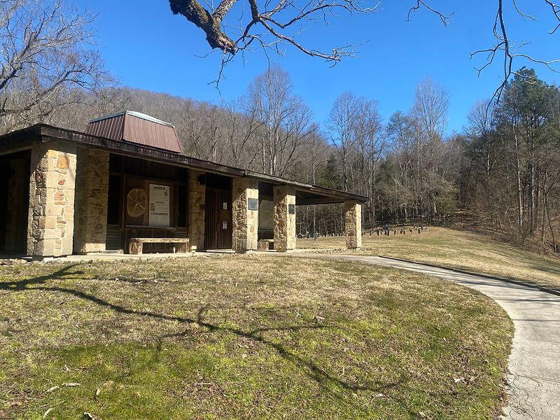 Lilley Cornett Woods Trails, Skyline