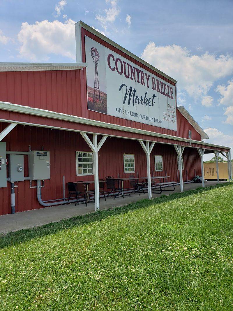 Country Breeze Market