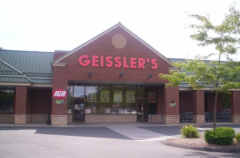 Geissler's Supermarket, Somers