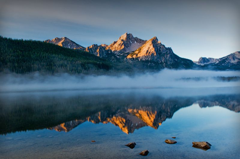 10 Idaho Lakes And Rivers That Look Absolutely Stunning In Late Summer - Decor Hint Redfish Lake