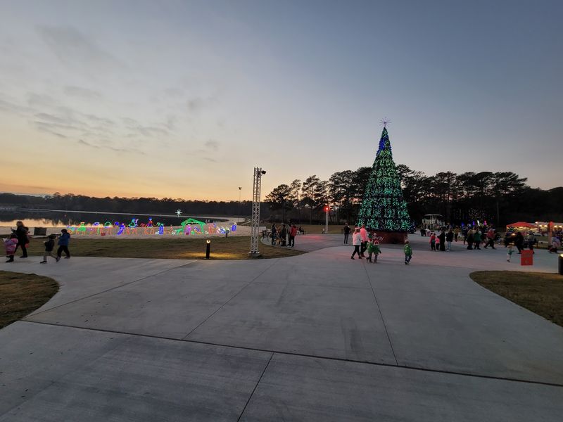 Night Photography Class For Glowing Shots