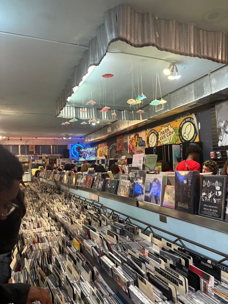 More Than Records, A Pop Culture Mega Shop
