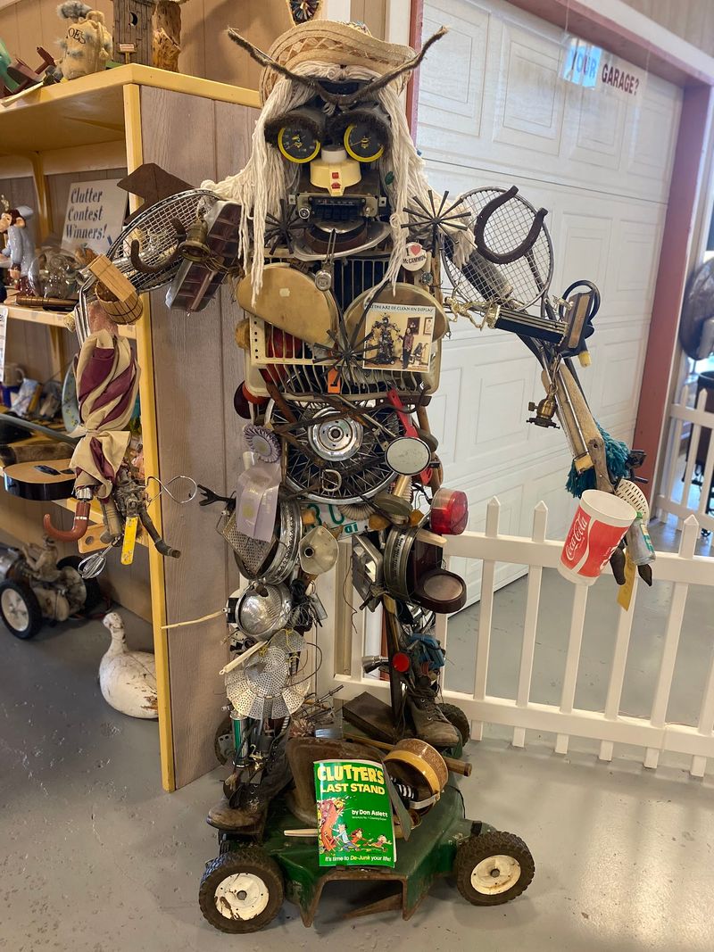 This 74,000-Square-Foot Idaho Museum Turns One Everyday Chore Into Thousands Of Fascinating Artifacts - Decor Hint Explore The Art Humor And History Hidden Among The Cleaning Collections