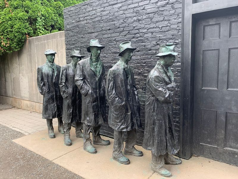 11 New Jersey Day Trips That Feel Like A Vacation Without Going Far - Decor Hint Grounds For Sculpture, Hamilton Township