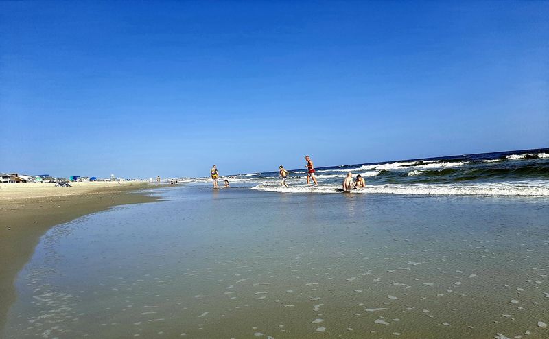 This North Carolina Beach Is One Of The Few Places You Can Hunt For Ancient Sea Biscuits - Decor Hint Bring A Small Bag Because You May Find More Than Sea Biscuits