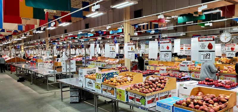 Your DeKalb Farmers Market, Decatur