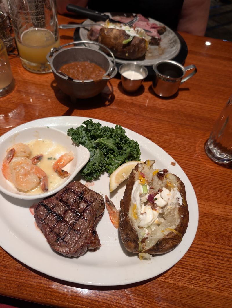 Cattlemens, Elk Grove