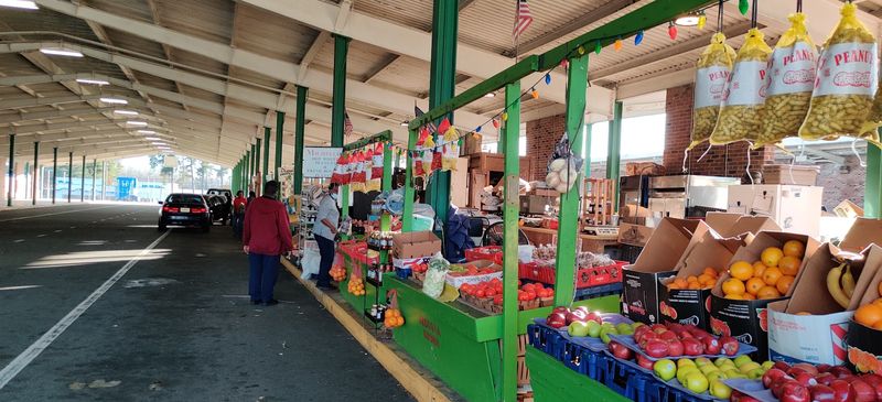 Macon State Farmers Market 