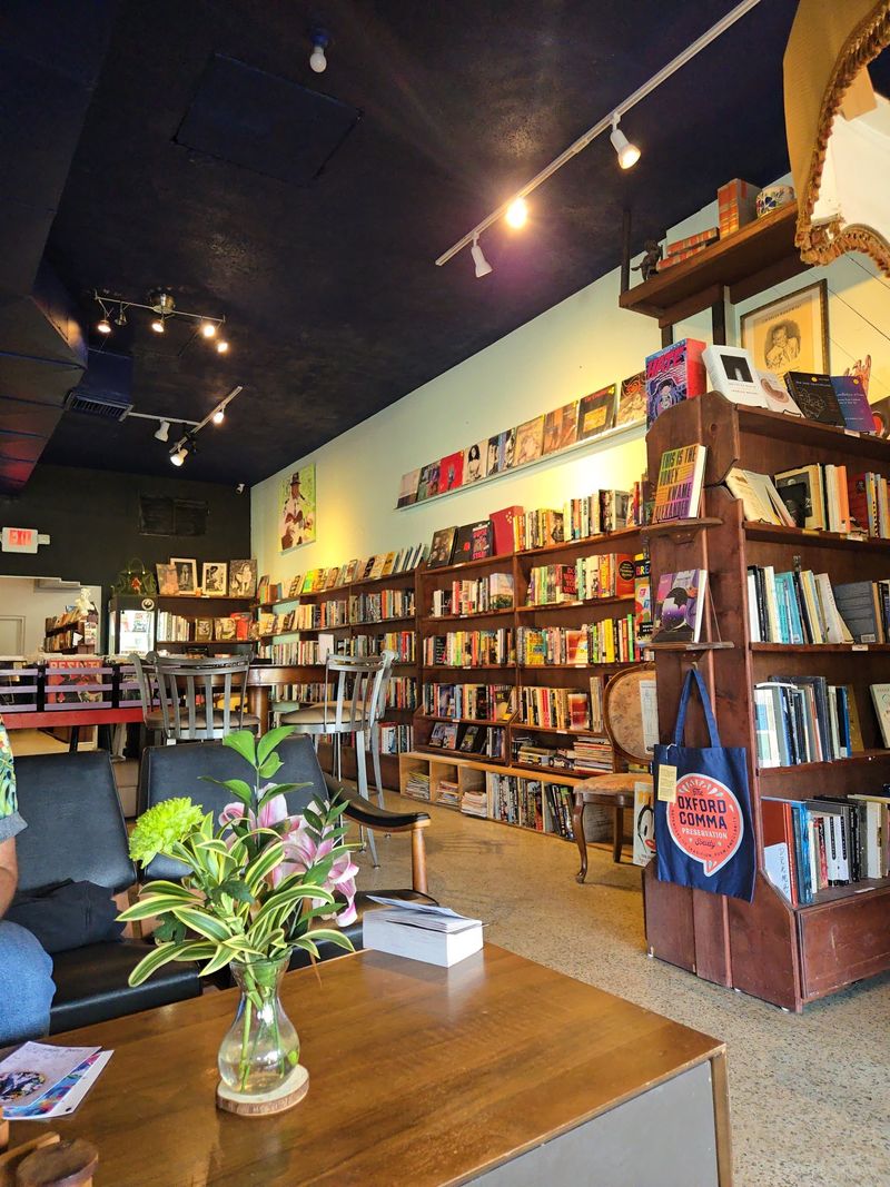 My Mama's Books Records & Cafe, Dania Beach