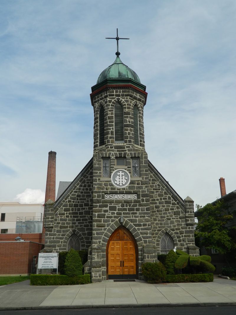 10 Idaho Churches With Architecture That Feels Straight Out Of Europe - Decor Hint St. Stanislaus Catholic Church