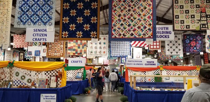 More Than 300 Gorgeous Quilts Take Over This North Carolina Show For Three Colorful Days This August - Decor Hint Walk Into A Room Filled With More Than 300 Incredible Quilts