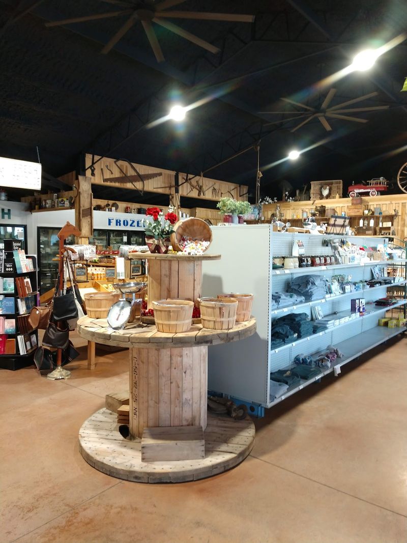Wagon Barn Market, Keysville