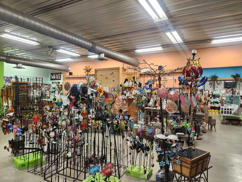 Pick Fresh Blackberries And Early Apples At This Nebraska Farm This August - Decor Hint Gift Shop Treasures And Local Honey