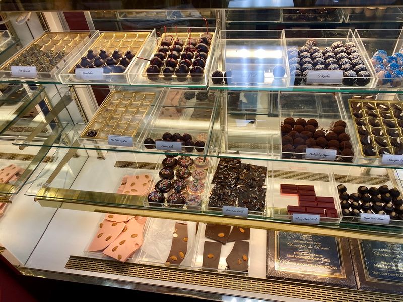 11 Connecticut Candy Stores And Sweet Shops That Keep Old-Fashioned Traditions Alive - Decor Hint Tschudin Chocolates & Confections, Middletown