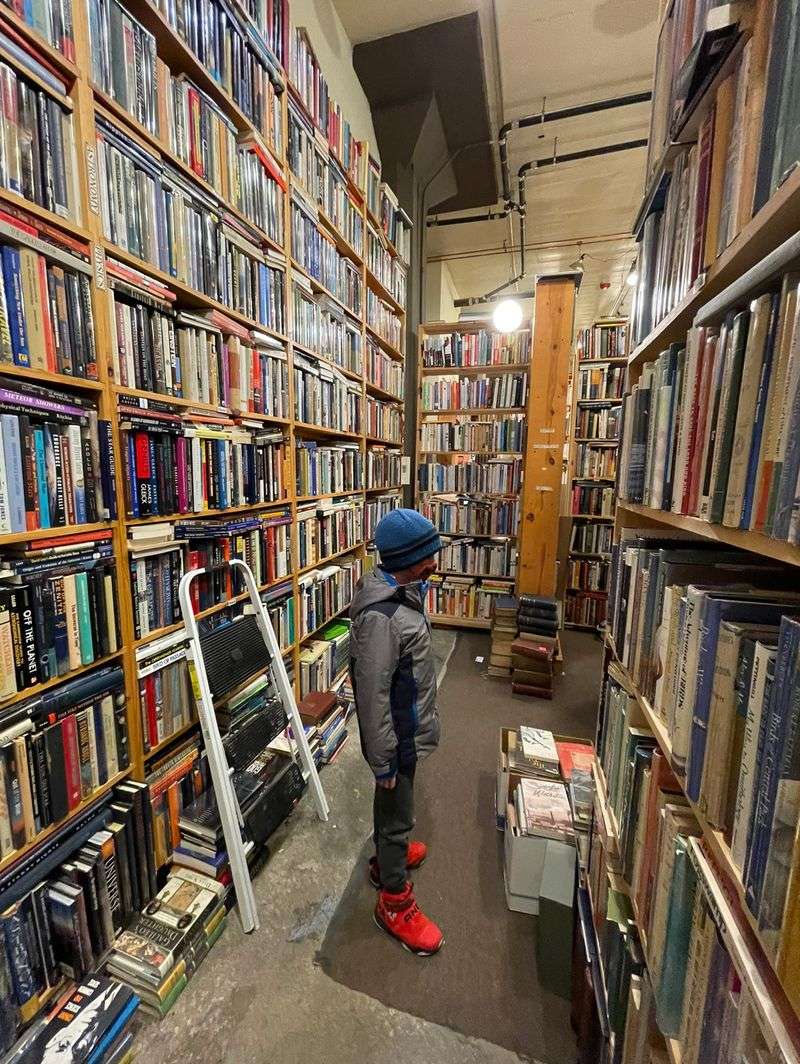 This Huge Historic Bookstore In Nebraska Is A Dreamy Spot For Book Lovers - Decor Hint Ladders, Mazes, And Detours
